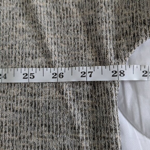Max Studio Top Size 3X Oat Gray Ruched Sleeve Soft Ribbed Knit Comfy Blouse NWT - Picture 15 of 16